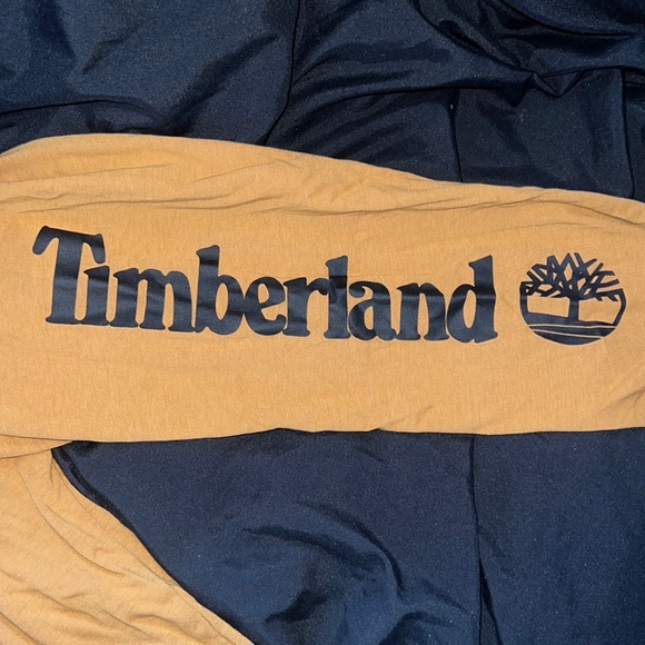 Large Timberland long sleeve - Picture 3 of 3